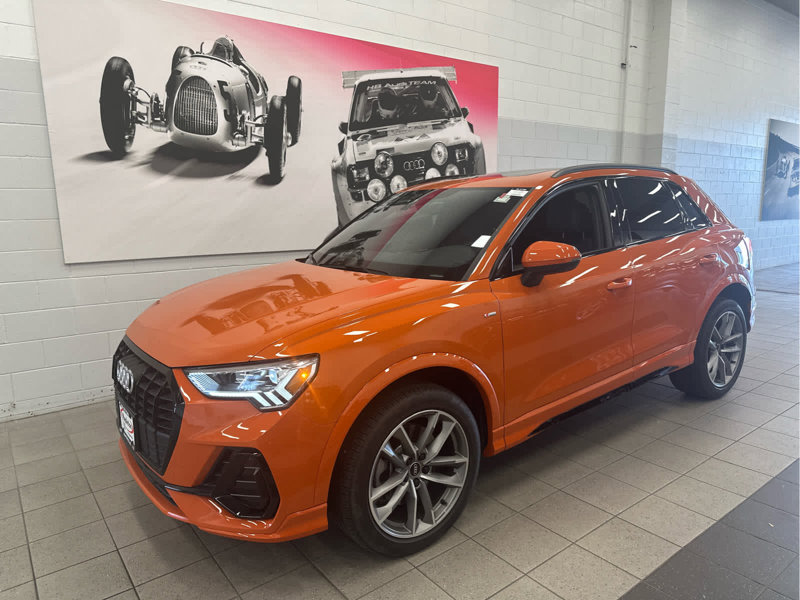 Certified 2022 Audi Q3 2.0T Premium Plus w/ Premium Plus Package image 1