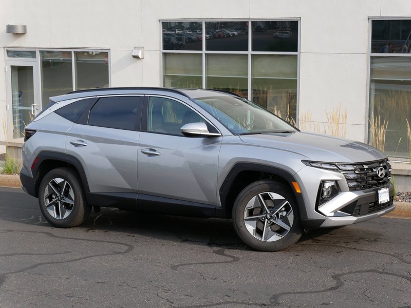 Certified 2025 Hyundai Tucson SEL image 1