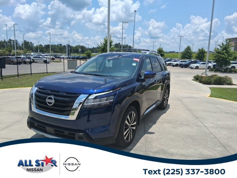 Certified 2024 Nissan Pathfinder Platinum image 1
