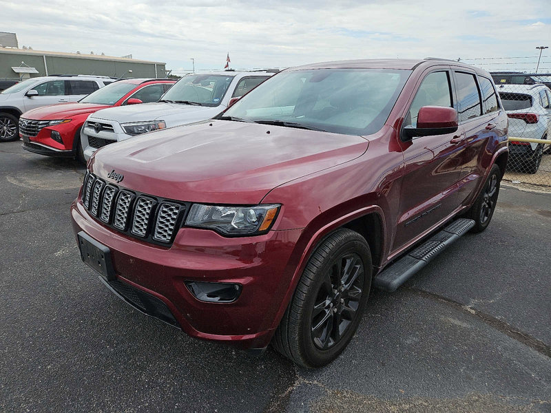 Used 2021 Jeep Grand Cherokee Laredo X image 1