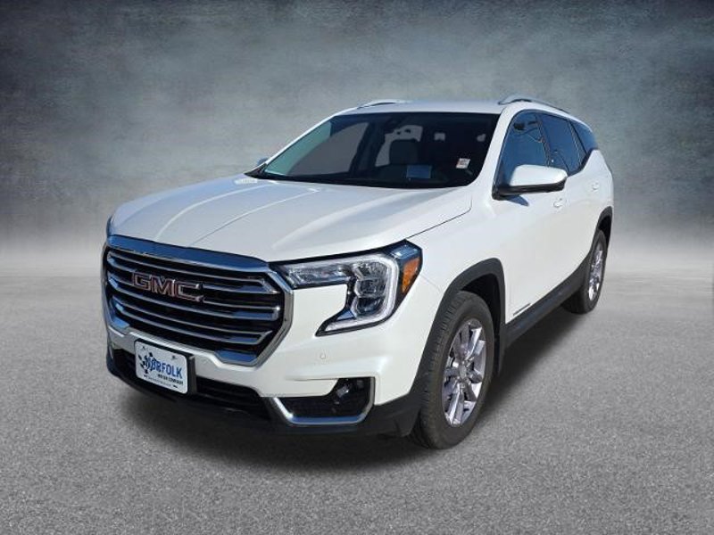 Certified 2023 GMC Terrain SLT w/ Infotainment Package II image 1