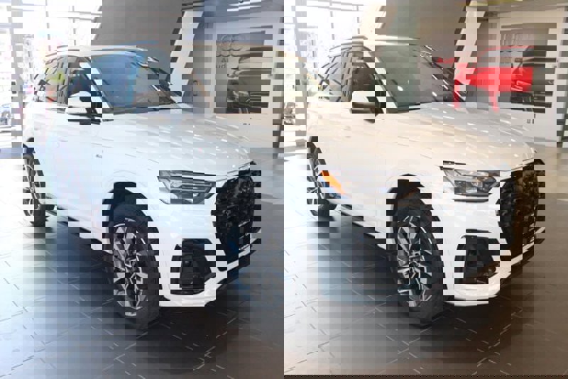 Certified 2024 Audi Q5 2.0T Premium w/ Summer of Audi Package image 1
