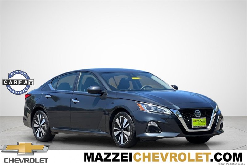 Used 2022 Nissan Altima 2.5 SV image 1