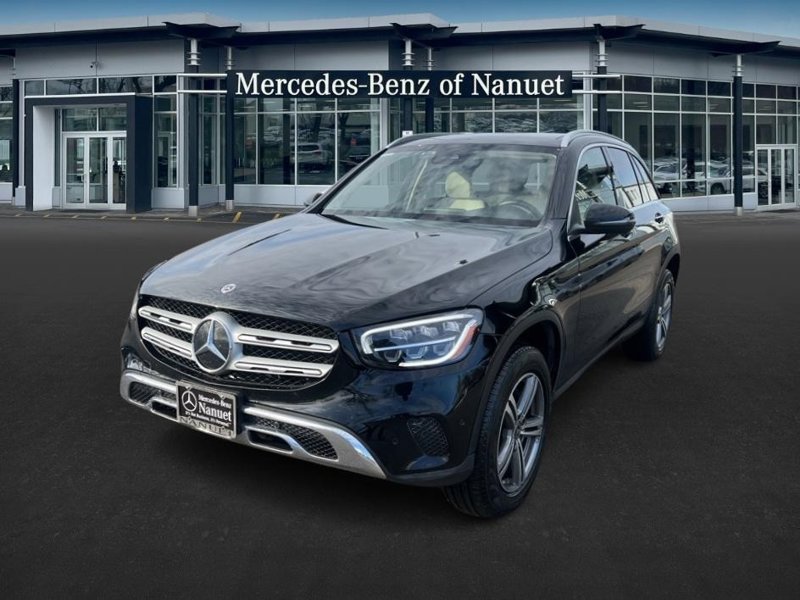 Certified 2022 Mercedes-Benz GLC 300 4MATIC image 1