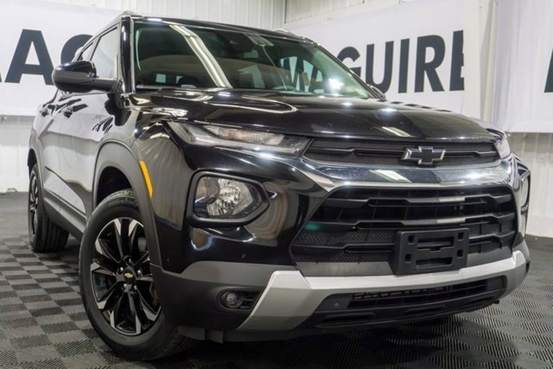 Certified 2022 Chevrolet TrailBlazer LT image 1
