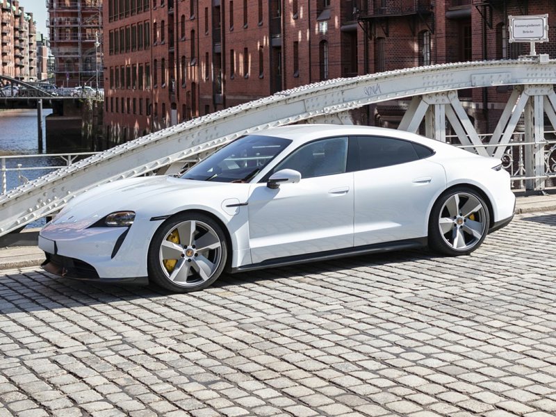 Certified 2021 Porsche Taycan 4S image 1