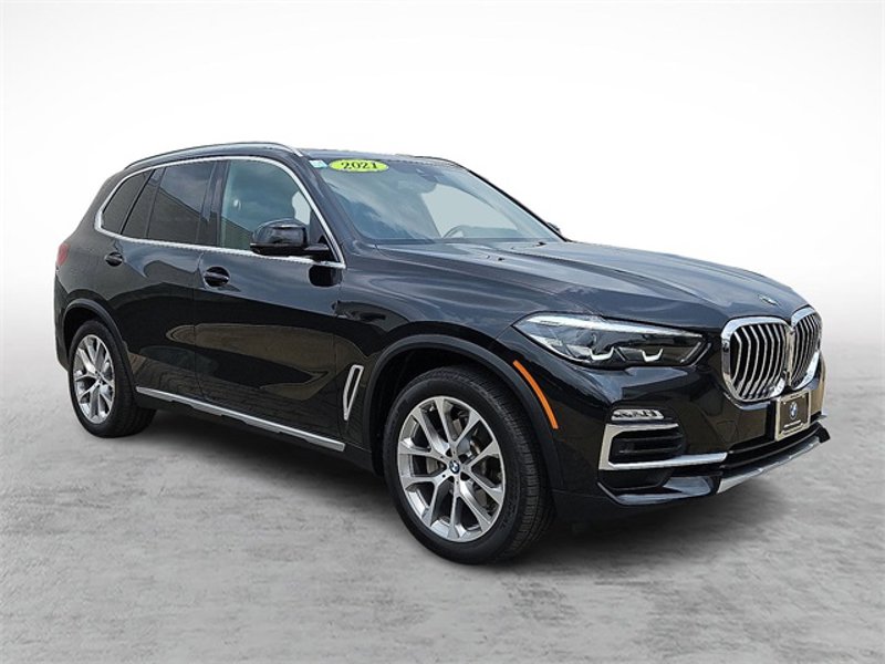 Certified 2021 BMW X5 xDrive40i w/ Premium Package 2 image 1