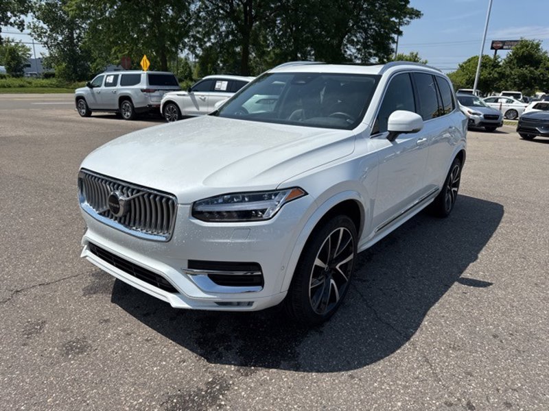 Certified 2023 Volvo XC90 B6 Plus w/ Protection Package Premier image 1