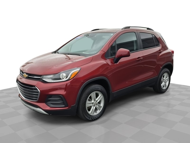 Certified 2022 Chevrolet Trax LT w/ LT Convenience Package image 1