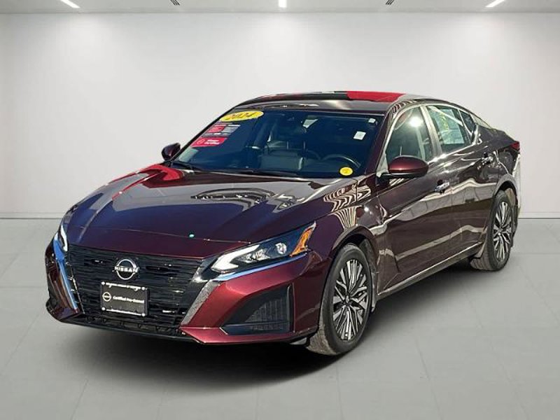 Certified 2024 Nissan Altima 2.5 SV w/ SV Premium Package image 1
