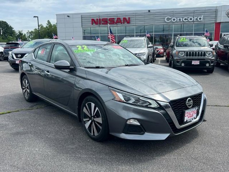Certified 2022 Nissan Altima 2.5 SV image 1
