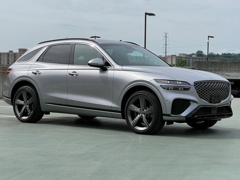 Certified 2025 Genesis GV70 2.5T w/ Sport Prestige Package image 1