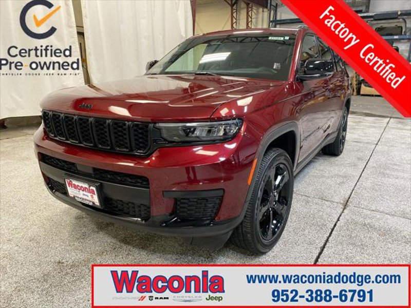Certified 2022 Jeep Grand Cherokee L Laredo image 1