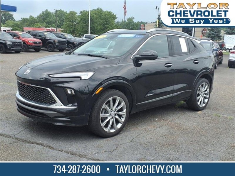 Certified 2024 Buick Encore GX Avenir w/ Avenir Technology Package image 1