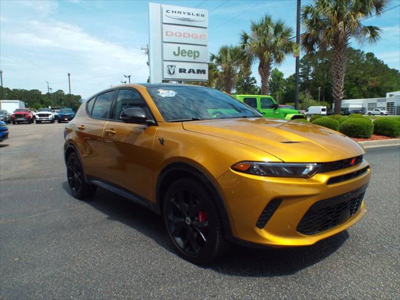 Certified 2024 Dodge Hornet R/T image 1