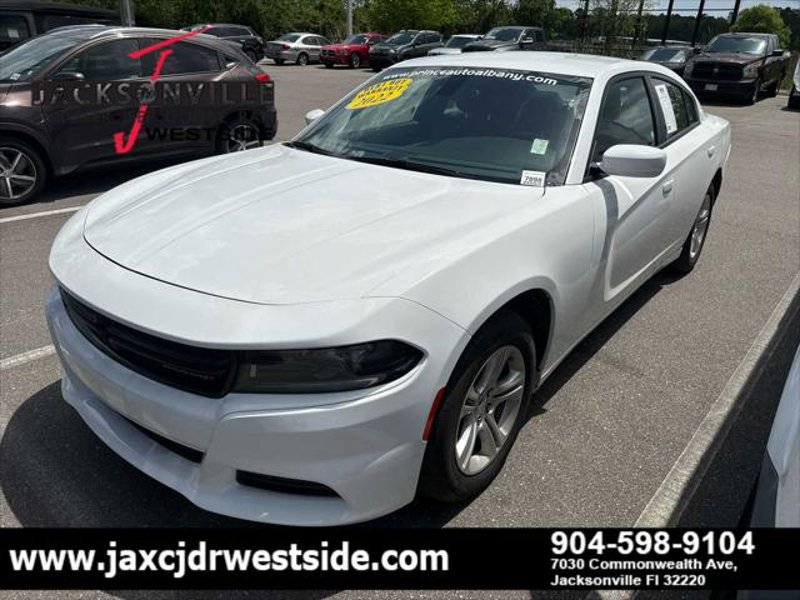 Certified 2022 Dodge Charger SXT image 1