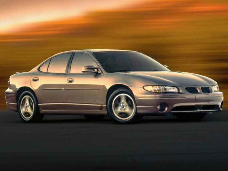 Used 2002 Pontiac Grand Prix SE w/ Widetrack Smart Pkg image 1
