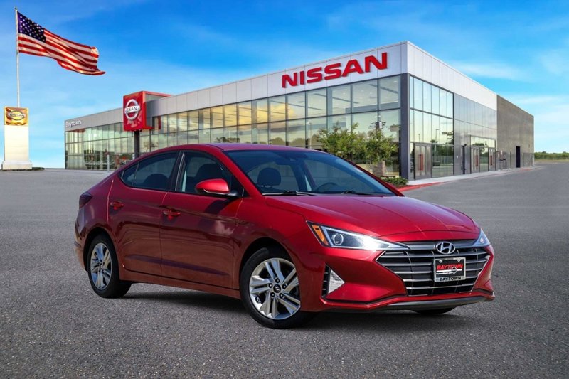 Used 2020 Hyundai Elantra SEL image 1