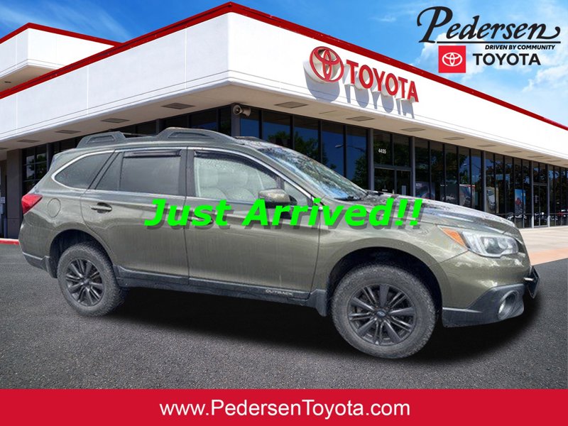 Used 2015 Subaru Outback 2.5i Limited image 1