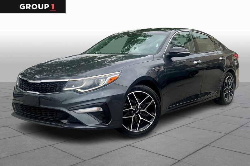 Certified 2020 Kia Optima SE image 1