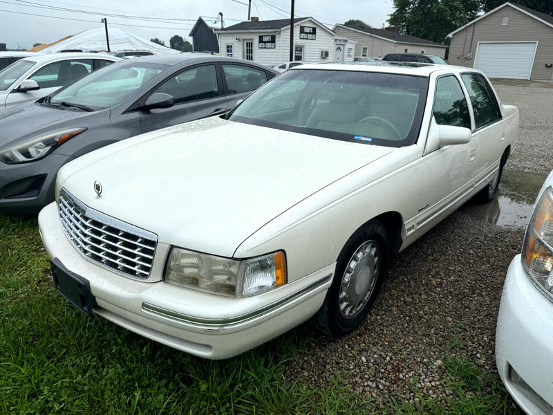 Used 1997 Cadillac De Ville Sedan w/ White Diamond Special Edition image 1
