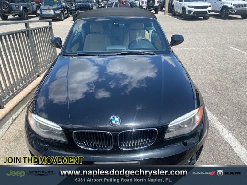 Used 2013 BMW 128i Convertible image 1