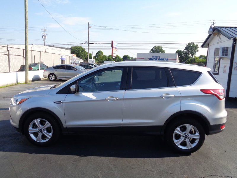 Used 2014 Ford Escape SE image 1