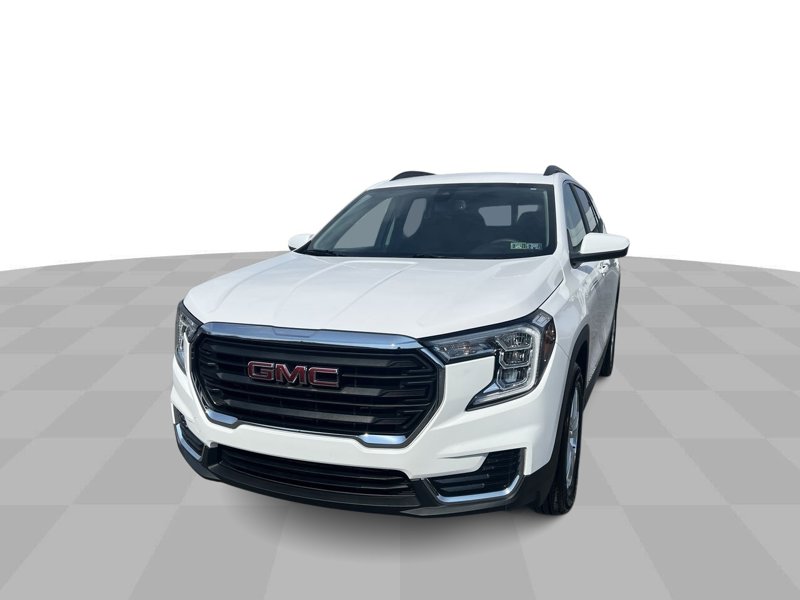 Certified 2022 GMC Terrain SLE w/ Driver Convenience Package image 1