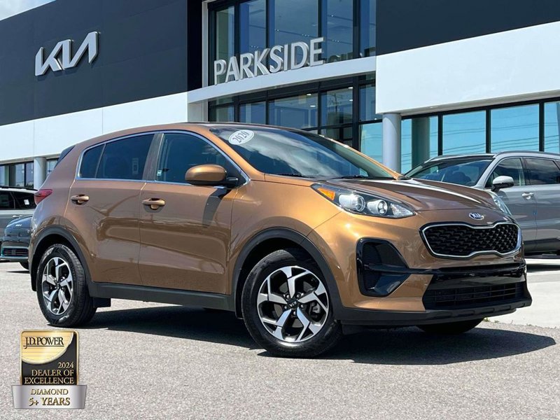 Used 2020 Kia Sportage LX image 1