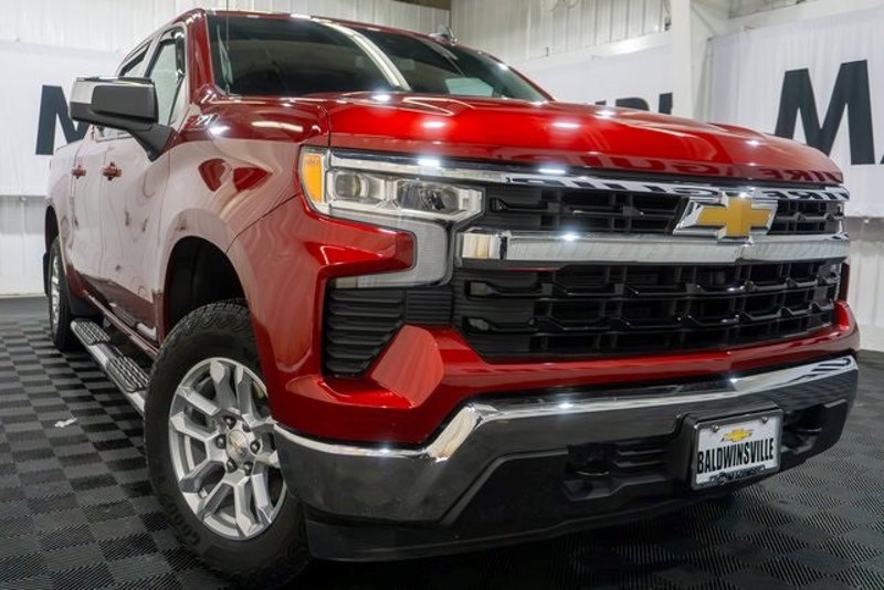 Certified 2024 Chevrolet Silverado 1500 LT w/ Z71 Off-Road Package image 1