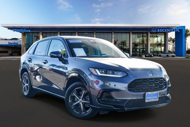 Certified 2023 Honda HR-V EX-L image 1