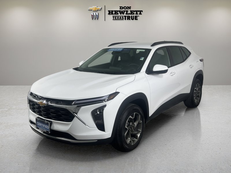 Certified 2025 Chevrolet Trax LT w/ Driver Confidence Package image 1