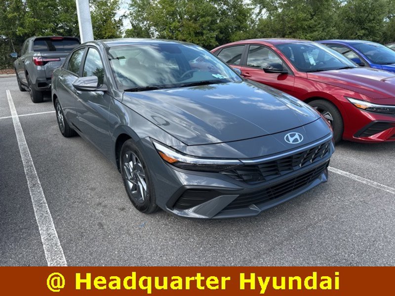 Certified 2024 Hyundai Elantra SEL image 1
