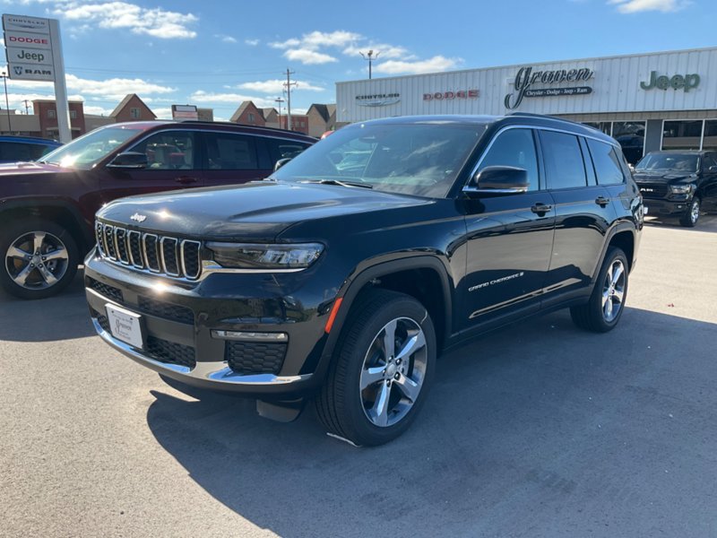 New 2025 Jeep Grand Cherokee L Limited image 1