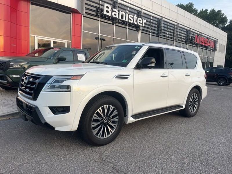 Certified 2023 Nissan Armada SL image 1