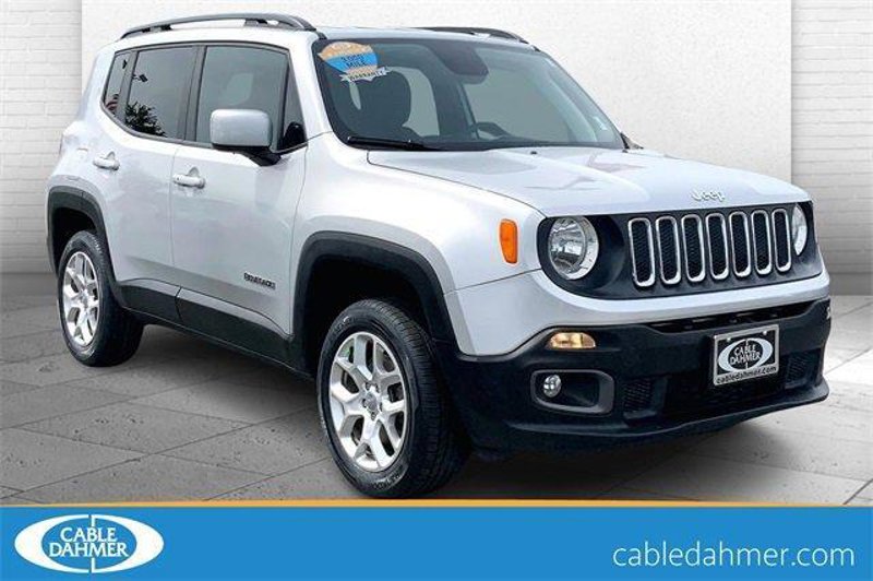 Used 2018 Jeep Renegade Latitude w/ Popular Equipment Group image 1