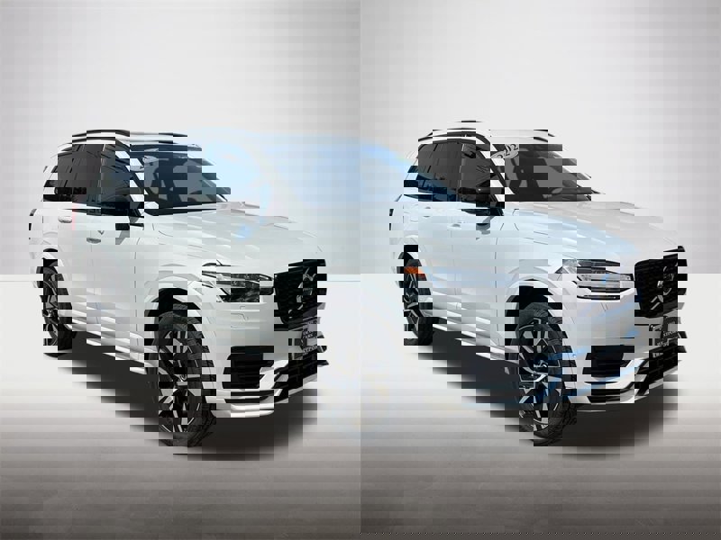Certified 2022 Volvo XC90 T8 R-Design w/ Advanced Package image 1