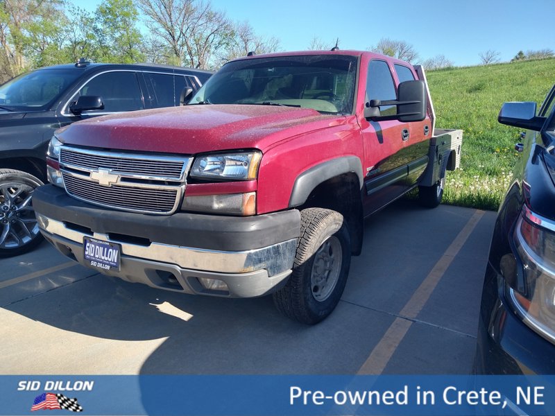 Used 2005 Chevrolet Silverado 2500 LT w/ Heavy-Duty Power Package image 1
