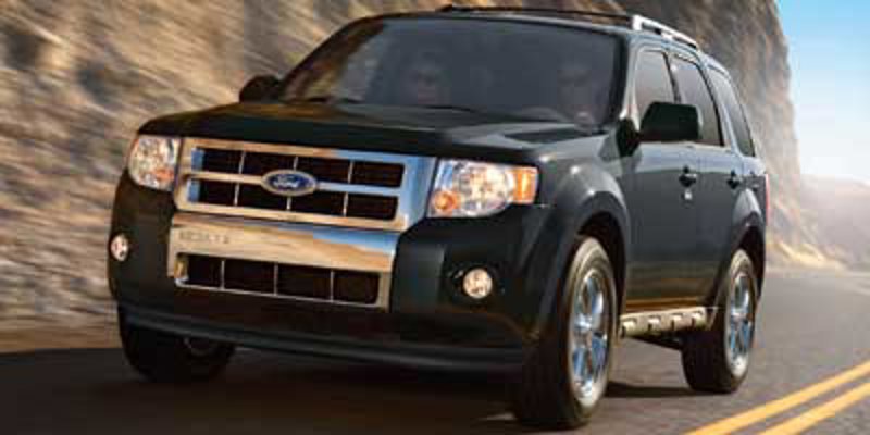 Used 2010 Ford Escape XLT image 1