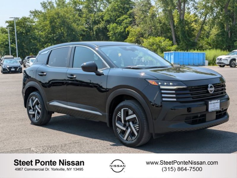 Certified 2025 Nissan Kicks SV w/ Illumination Package image 1
