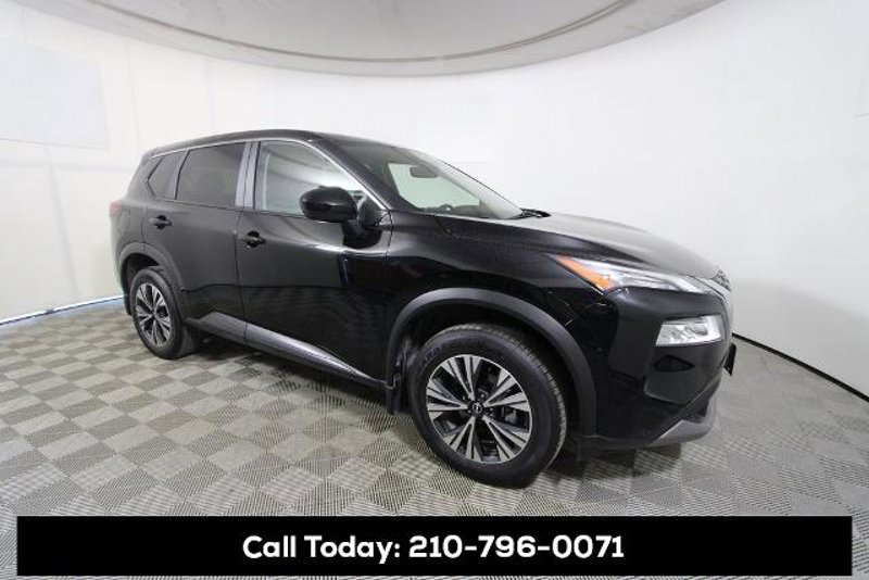 Certified 2023 Nissan Rogue SV image 1