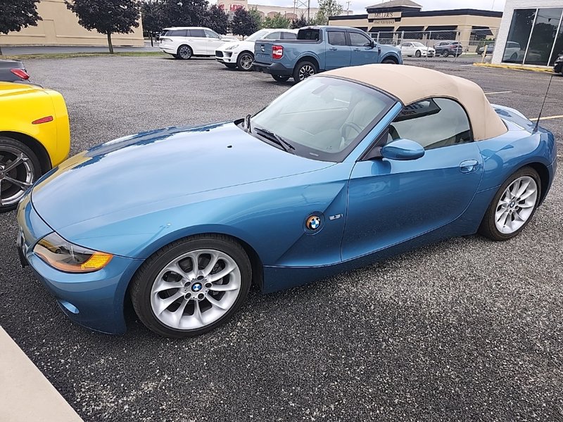 Used 2003 BMW Z4 2.5i image 1