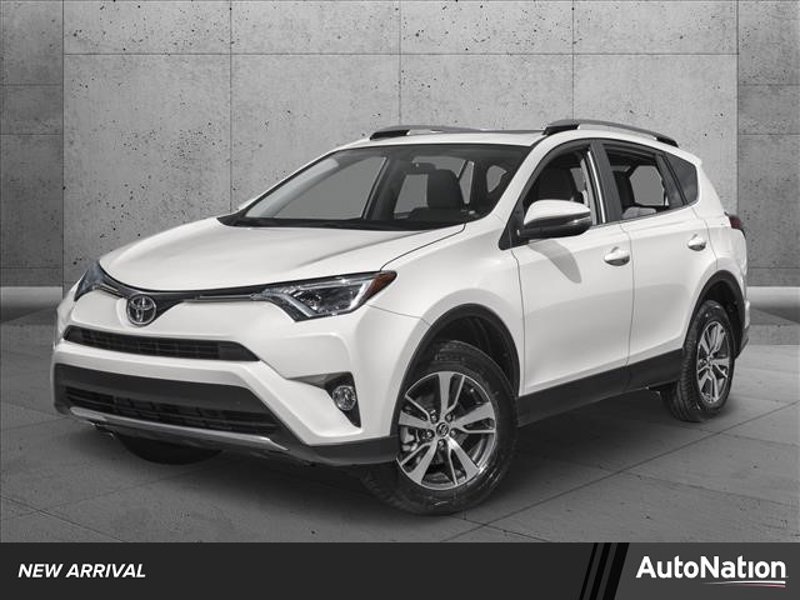 Used 2016 Toyota RAV4 XLE image 1