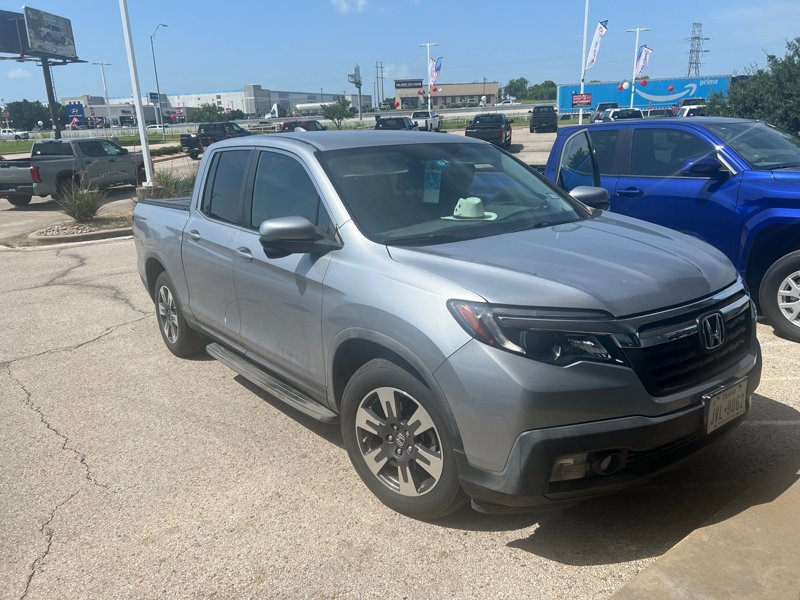 Used 2017 Honda Ridgeline RTL-T image 1