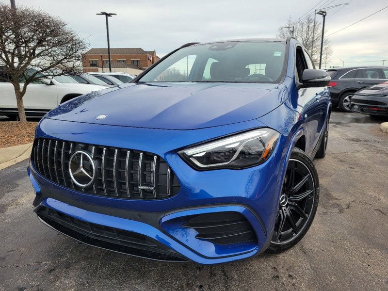 Certified 2024 Mercedes-Benz GLA 35 AMG 4MATIC image 1