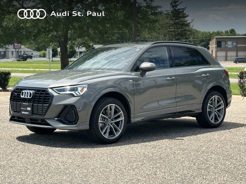 Certified 2024 Audi Q3 2.0T Premium Plus w/ Premium Plus Package image 1