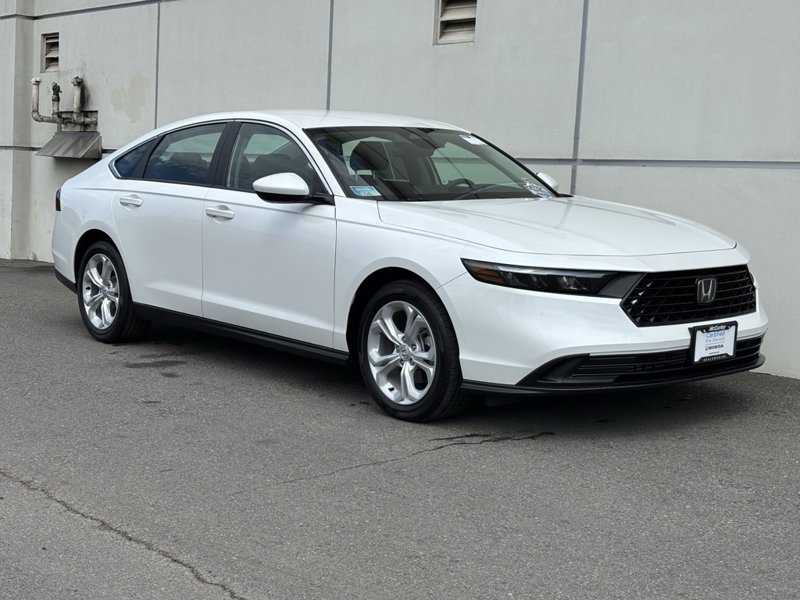 Certified 2024 Honda Accord LX image 1