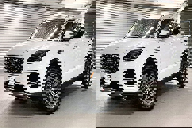 Used 2021 Jaguar E-PACE SE image 1