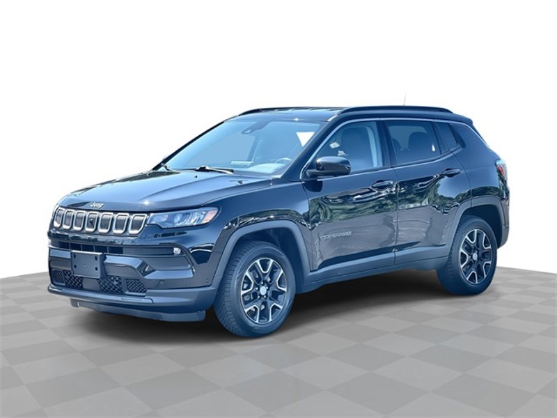 Used 2022 Jeep Compass Latitude w/ Convenience Group image 1