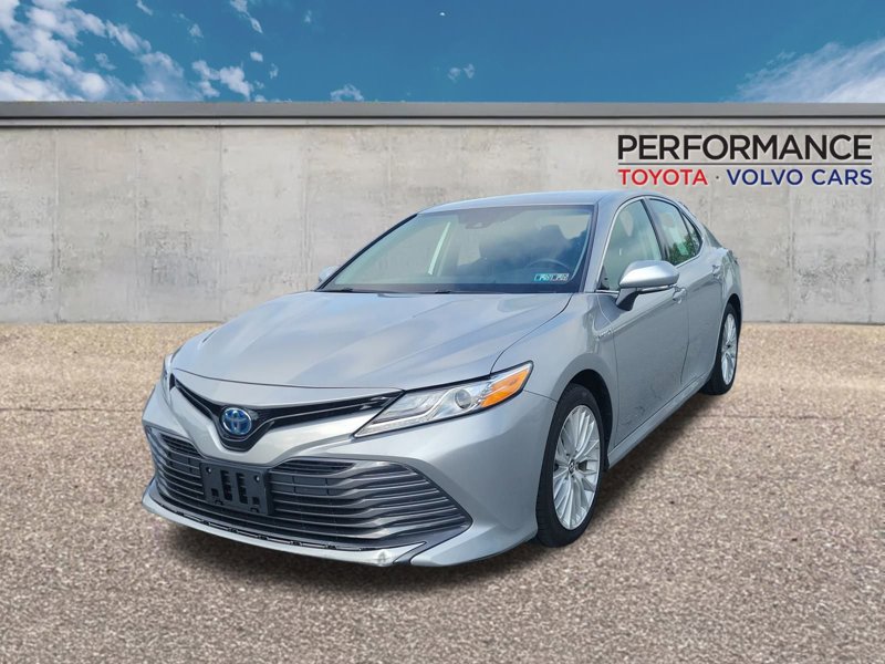 Certified 2019 Toyota Camry XLE image 1